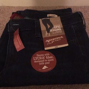 ARIZONA Epic Jegging Jeans